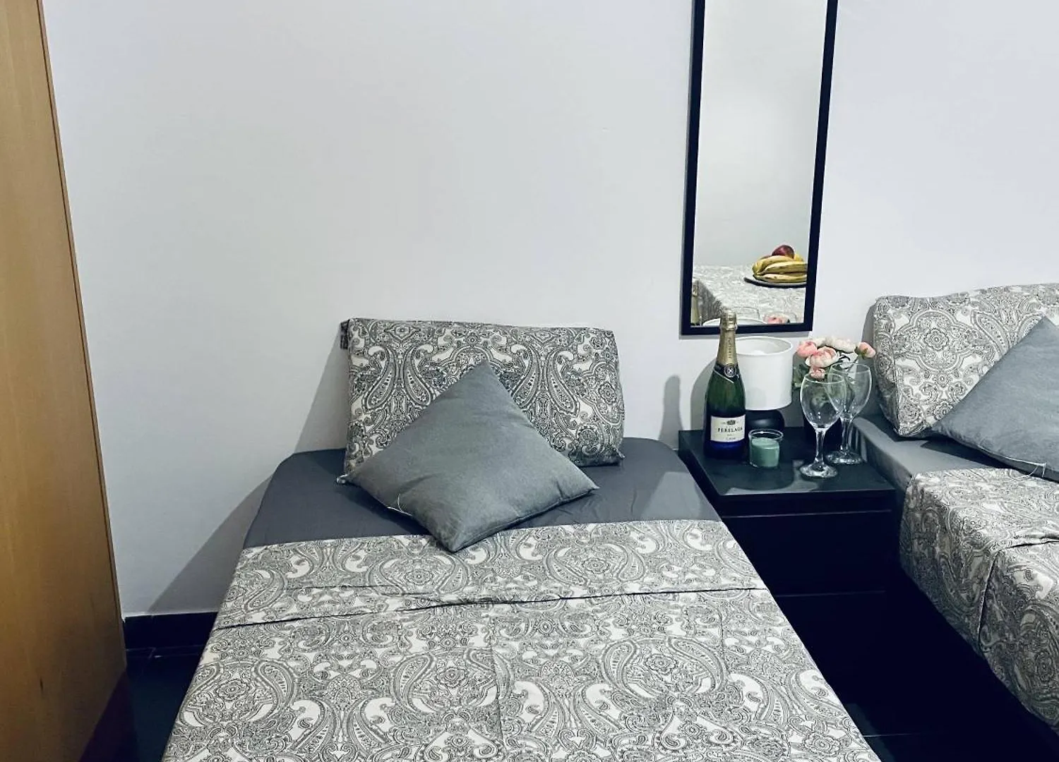 Sepulveda 3 Bed & Breakfast Barselona 0*,  İspanya